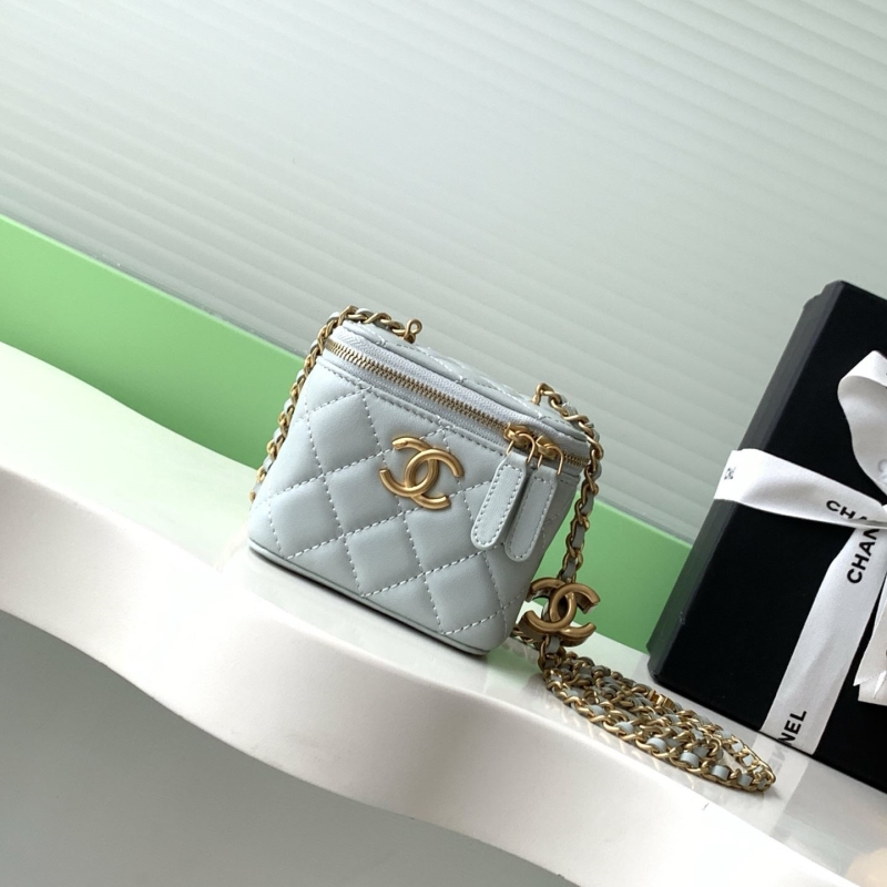 Ch**el cosmetic bags